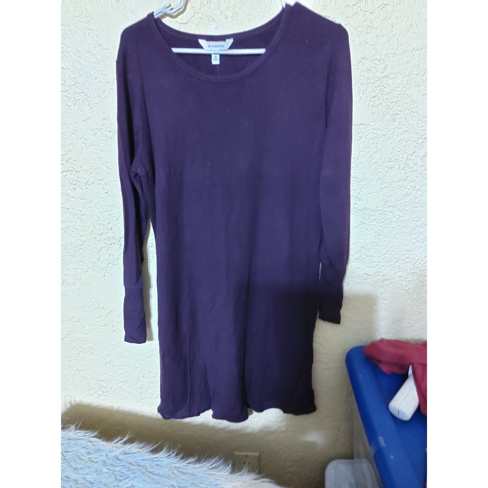 Athleta Purple Long Sleeve Tunic Top Back Cutout Thumbholes Small